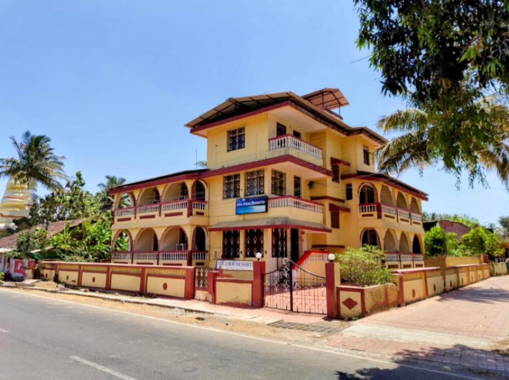 Sea View Hotel *